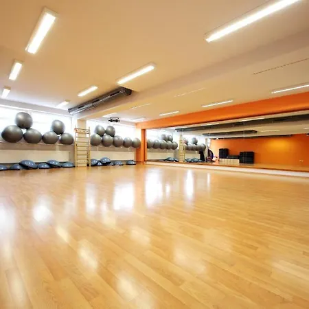 S-centrum 3*