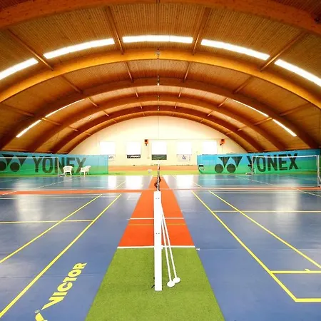 S-centrum فندق 3*