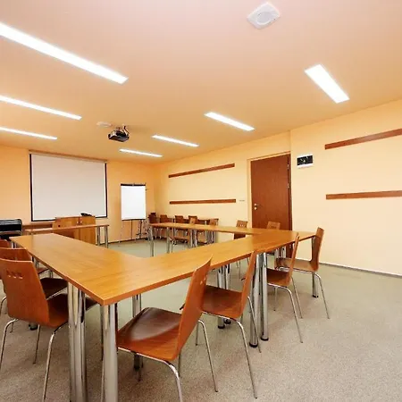 S-centrum Ξενοδοχείο 3*