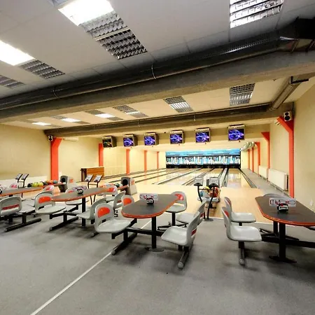 S-centrum بينيسوف