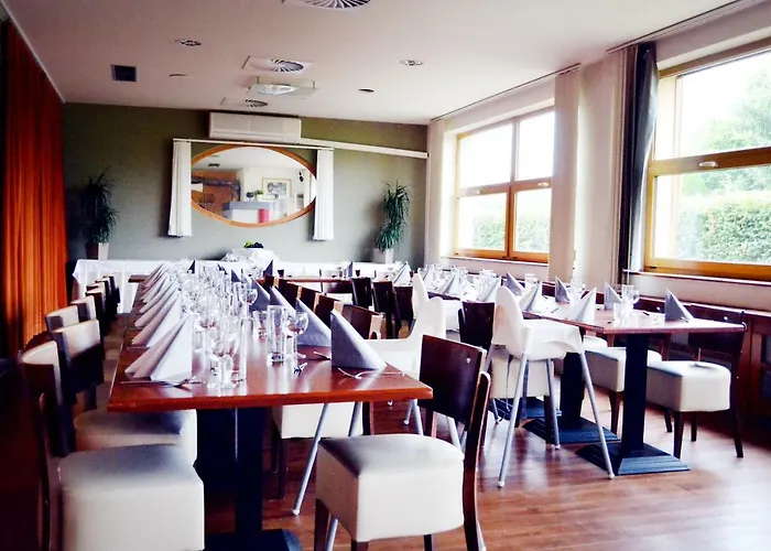 Hotel S-centrum Benesov (Central Bohemian)